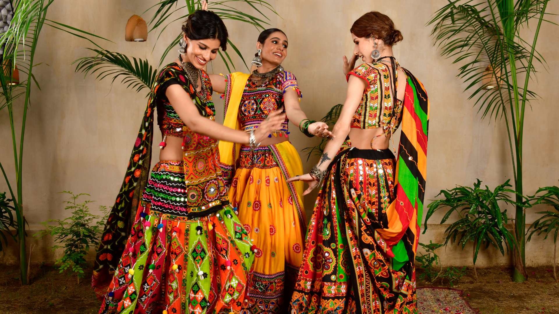 Gujarati traditional dress online shopping hotsell